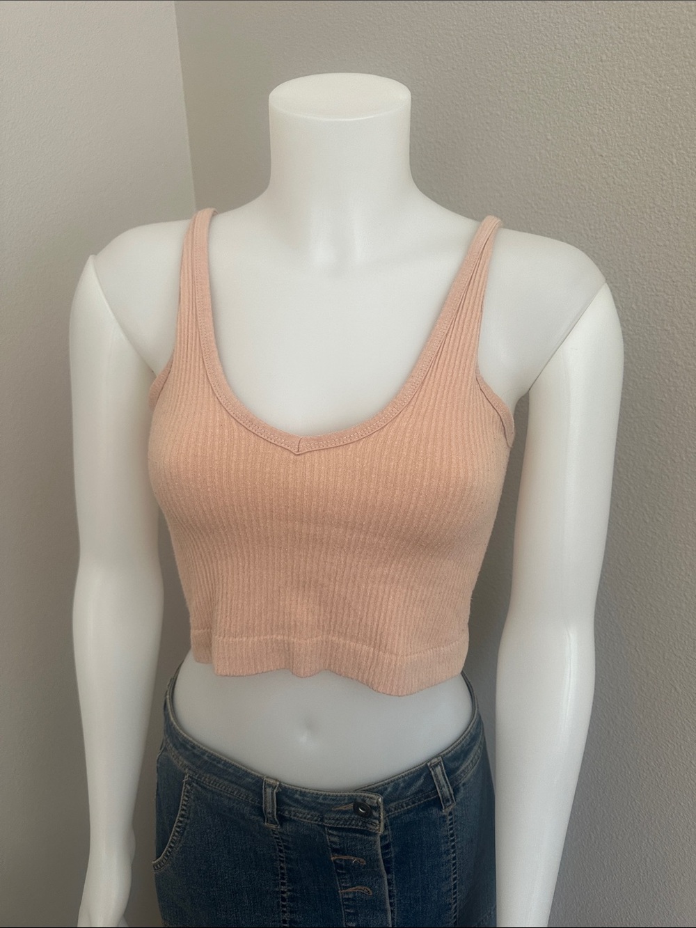 Urban Outfitters Peach Ribbed Scoop Crop Tank